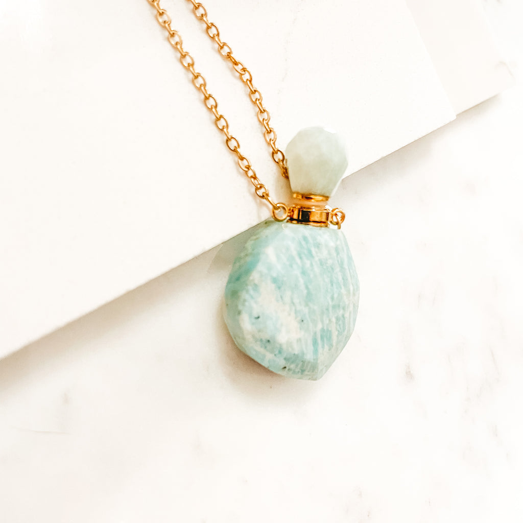 Gemstone Energy Bottle necklace Amazonite (Gold)