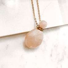 Gemstone Energy Bottle necklace Rose Quartz (gold)