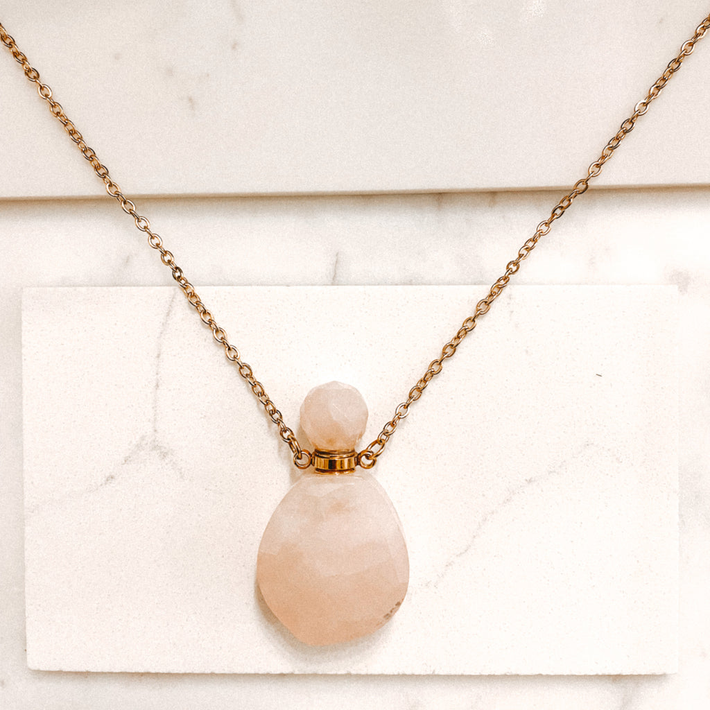 Gemstone Energy Bottle necklace Rose Quartz (gold)