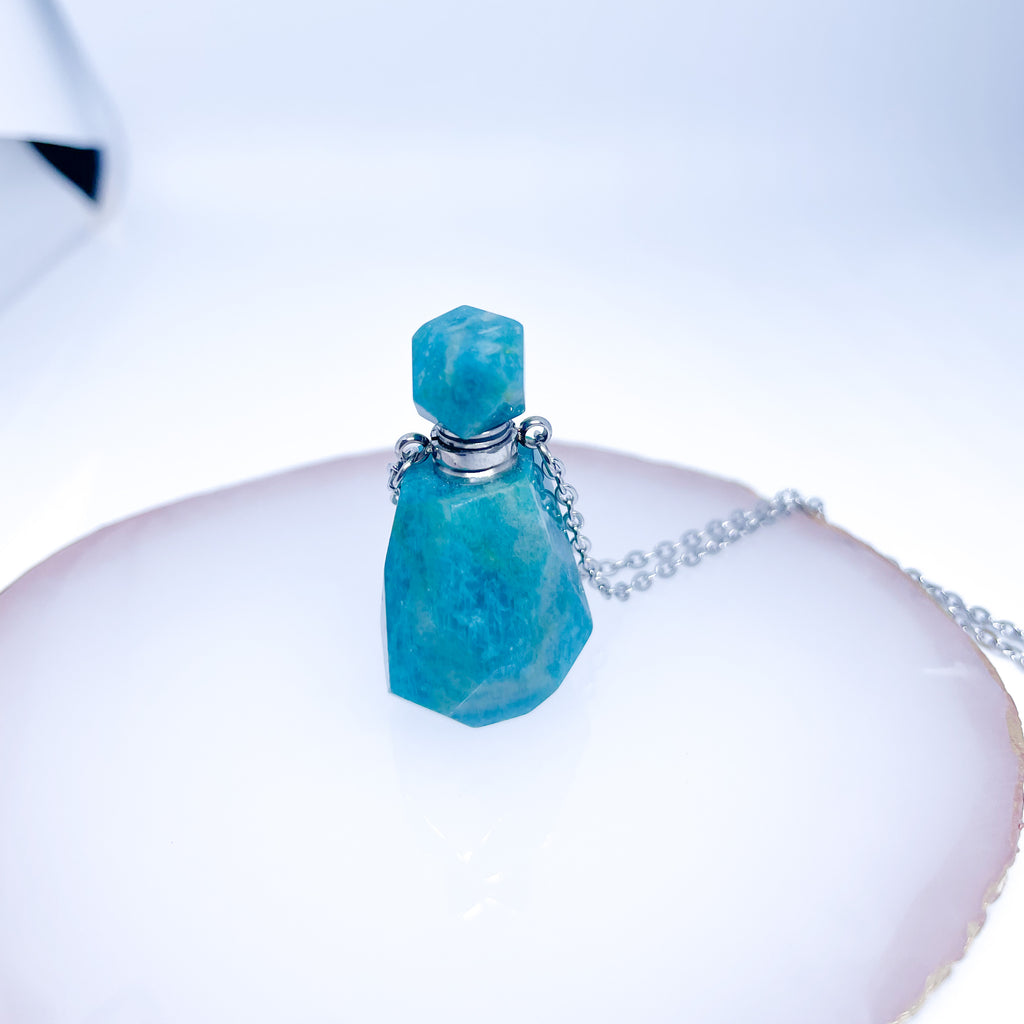 Gemstone Energy Bottle necklace Dark Amazonite (silver)