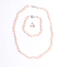 Peach pearl jewellery set