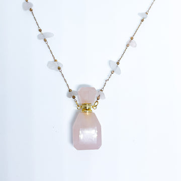 Gemstone Energy Bottle necklace Rose quartz whit chip gold chain