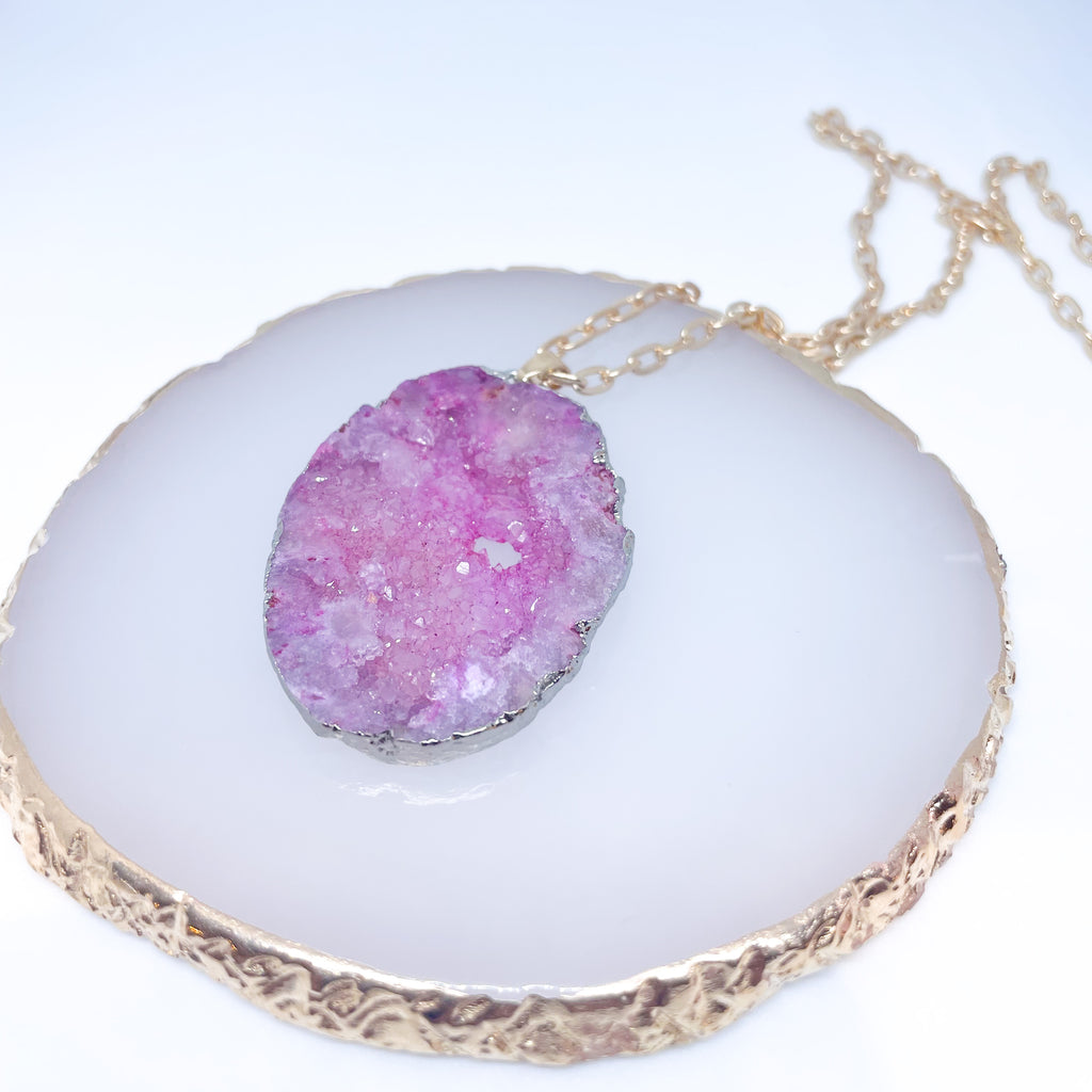 Necklace Pink Raw Agate Slice