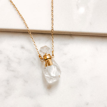 Gemstone Energy Bottle necklace Clear Quartz (gold)